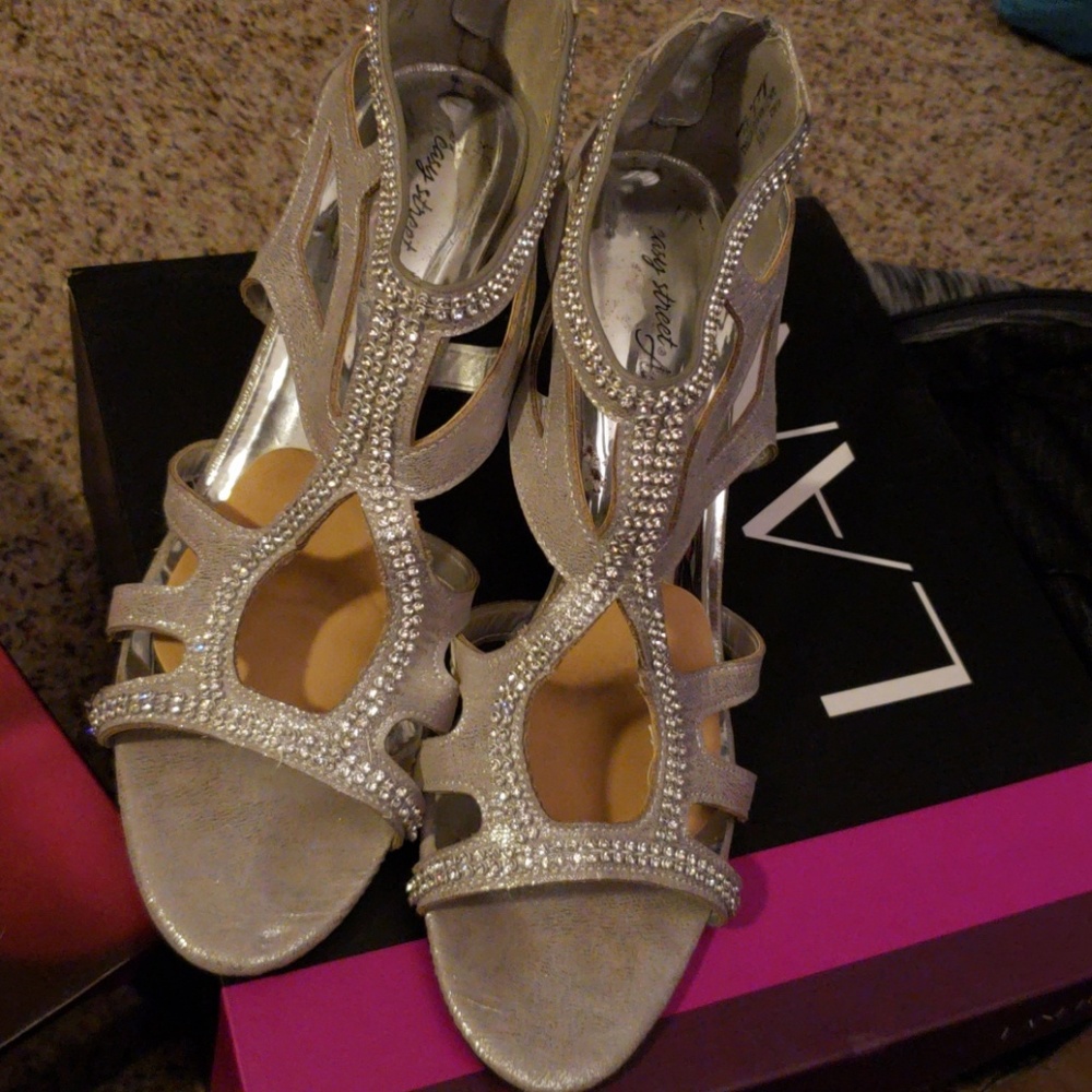 Wide Width Evening Shoes